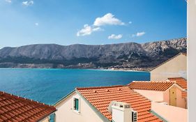 Apartments Darko Near The Sea